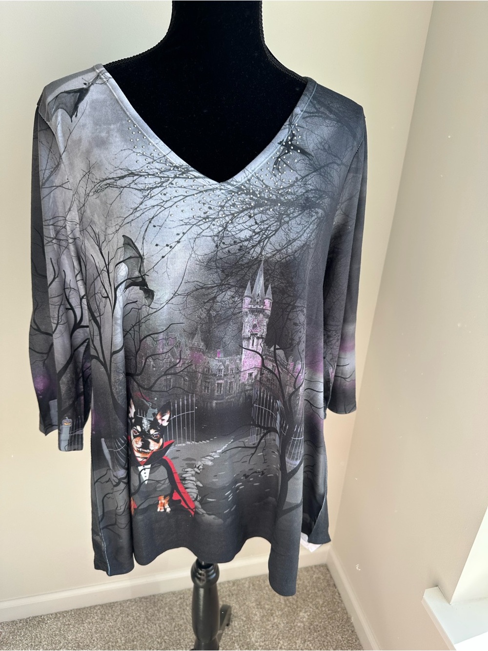 Women’s‎ One World Halloween 3/4 Sleeve Top
